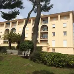 Le Chateau - Parc Santa Lucia Saint-Raphaël