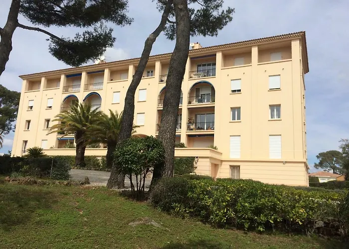 Le Chateau - Parc Santa Lucia Saint-Raphaël