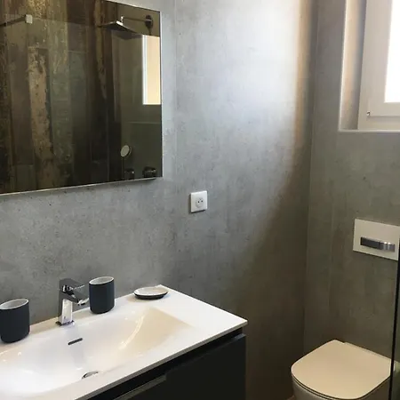 Le Chateau - Parc Santa Lucia 公寓 *