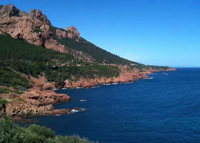 Le Chateau - Parc Santa Lucia Saint-Raphaël