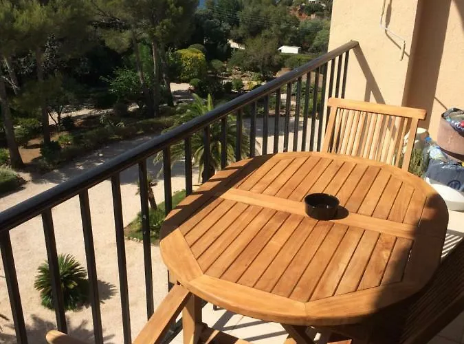 Le Chateau - Parc Santa Lucia * Saint-Raphaël