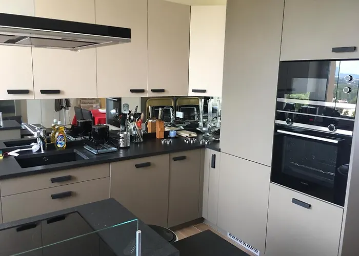 Le Chateau - Parc Santa Lucia *