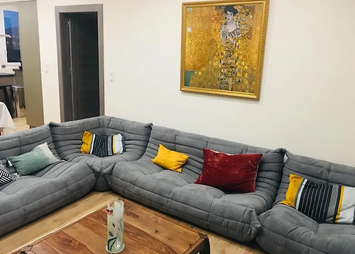 Le Chateau - Parc Santa Lucia *